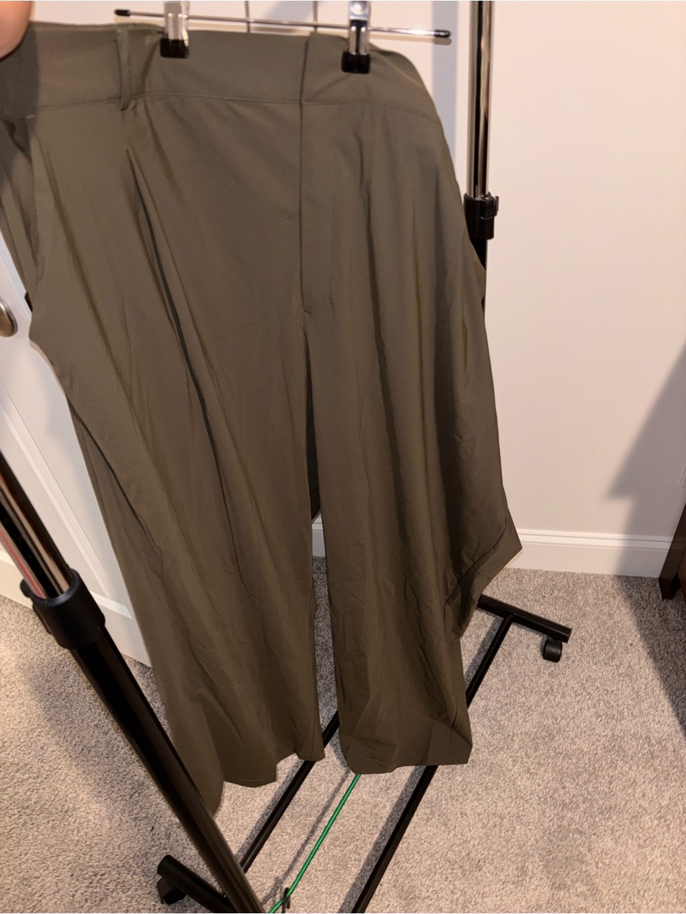 Old Navy Women’s SleekTech High-Rise Pants - Olive